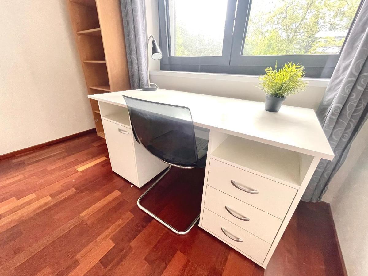 Centrum Park Apartment+ Praga Exterior foto